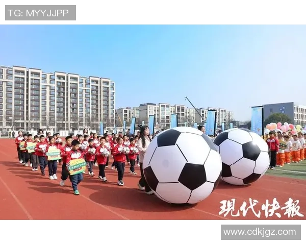 足球谢茁壮展现青春力量助力梦想成真与未来同行